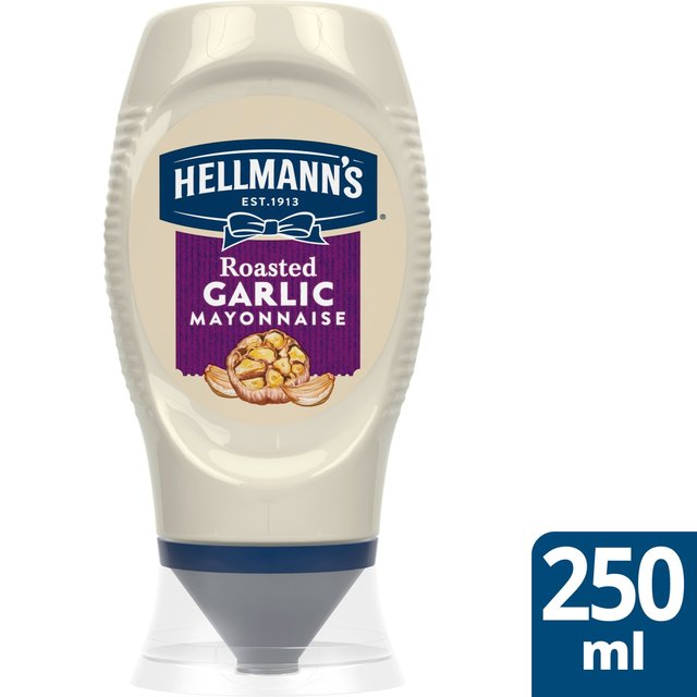 Hellmann's Roasted Garlic Squeezy Mayonnaise 250ml